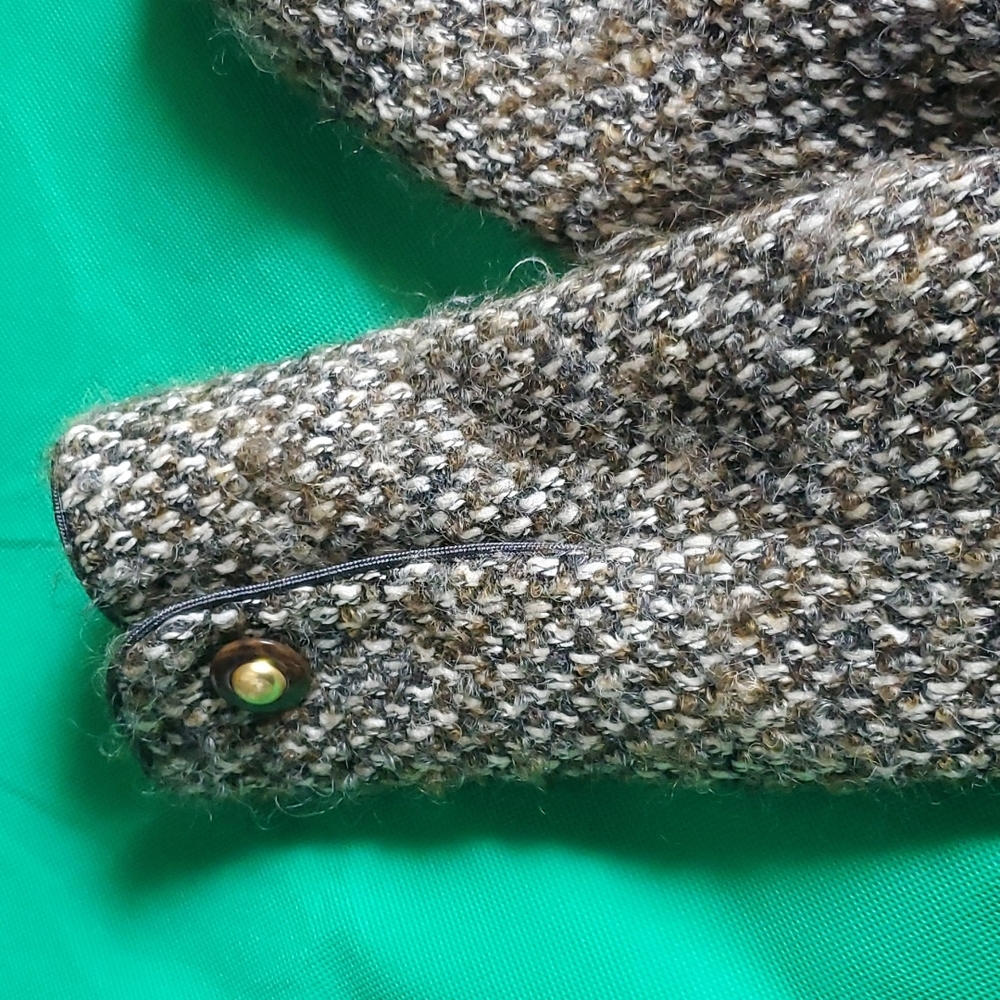 Wool Ladies Blazer - Picture 6 of 8